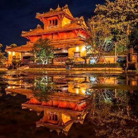 The Times Hotel Hue Exterior foto